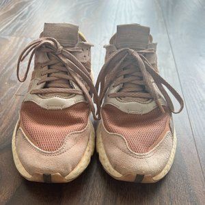 adidas | Nite Jogger | Woman | Size: 6 | Rose Gold
